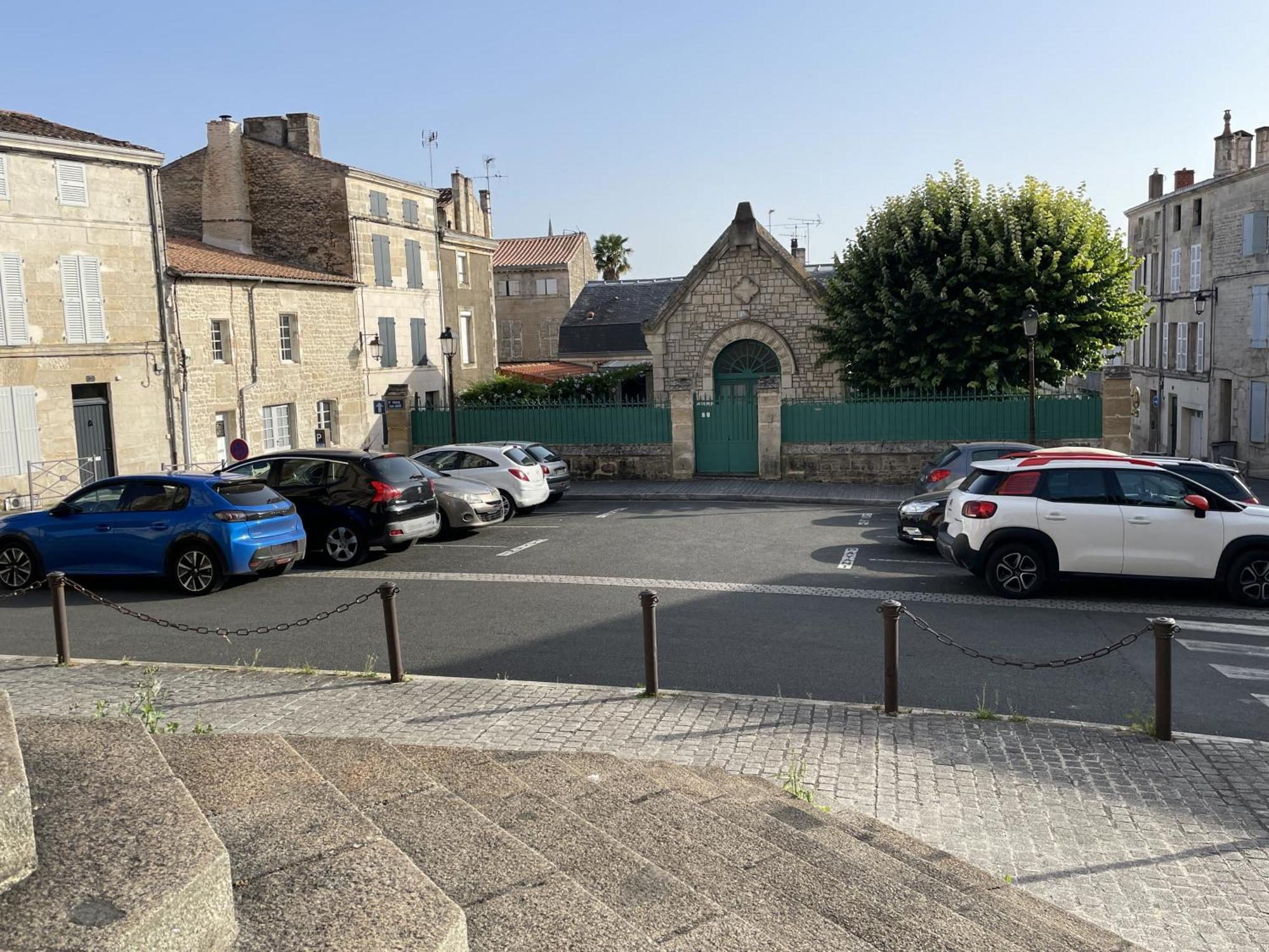 Apartmán Chez Jean-Yves Et Zoe - Le Saint Andre - Au Calme, Tres Propre, Proche Parkings, Clim Niort Exteriér fotografie
